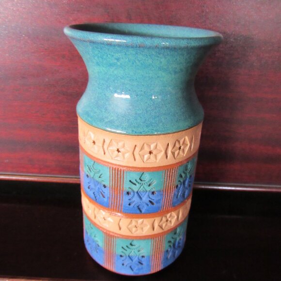 Beautiful Multi Color Textured Handmade Pottery Vase Signed - Picture 1 of 6